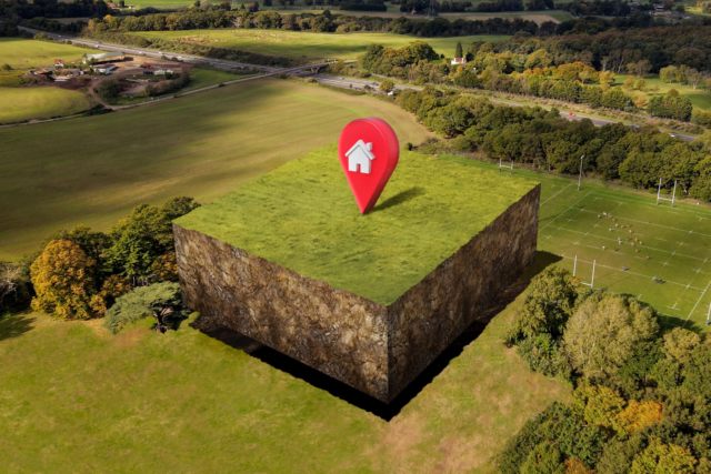 Luxury & Convenience Blend at DLF Phase-1